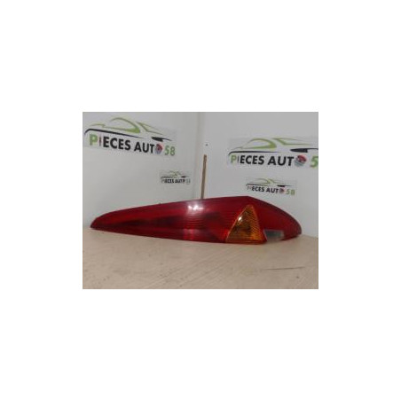 Feu arriere principal droit (feux) FIAT PUNTO 2 PHASE 1 d’occasion