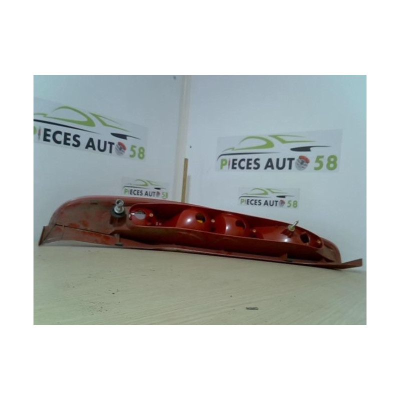 Feu arriere principal droit (feux) FIAT PUNTO 2 PHASE 1 d’occasion