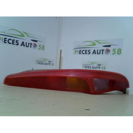 Feu arriere principal droit (feux) FIAT PUNTO 2 PHASE 1 d’occasion