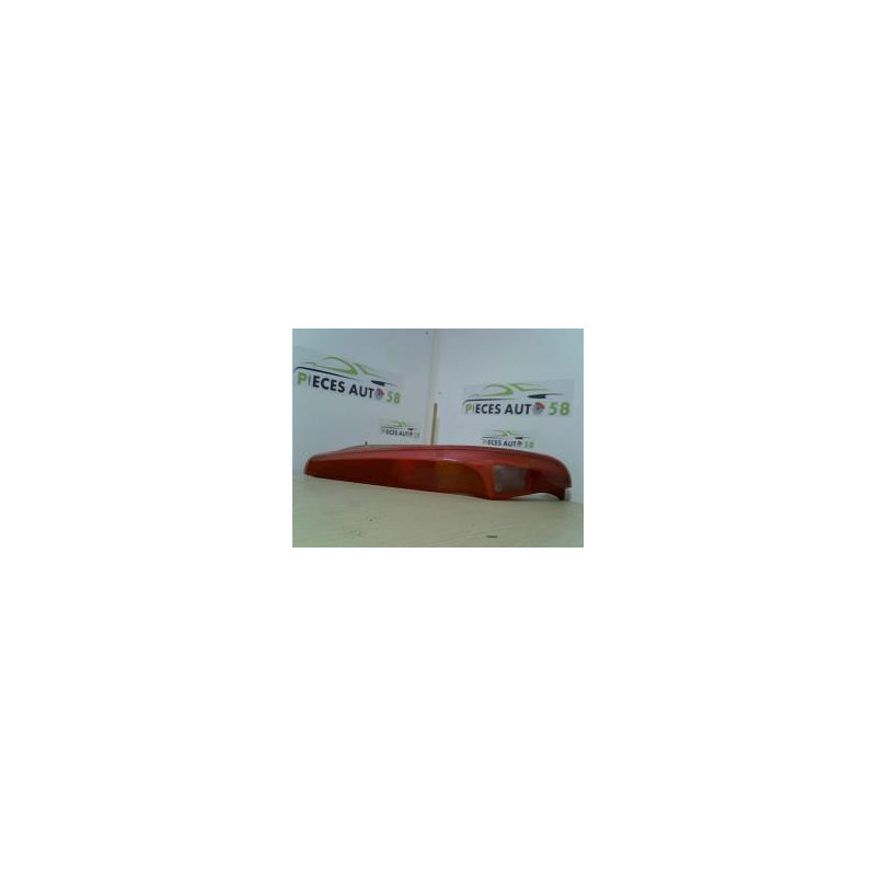Feu arriere principal droit (feux) FIAT PUNTO 2 PHASE 1 d’occasion
