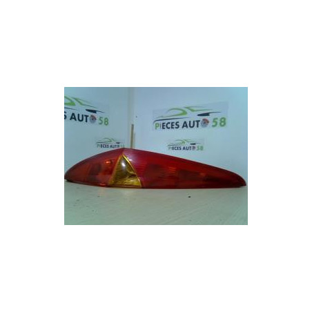 Feu arriere principal gauche (feux) FIAT PUNTO 2 PHASE 1 d’occasion