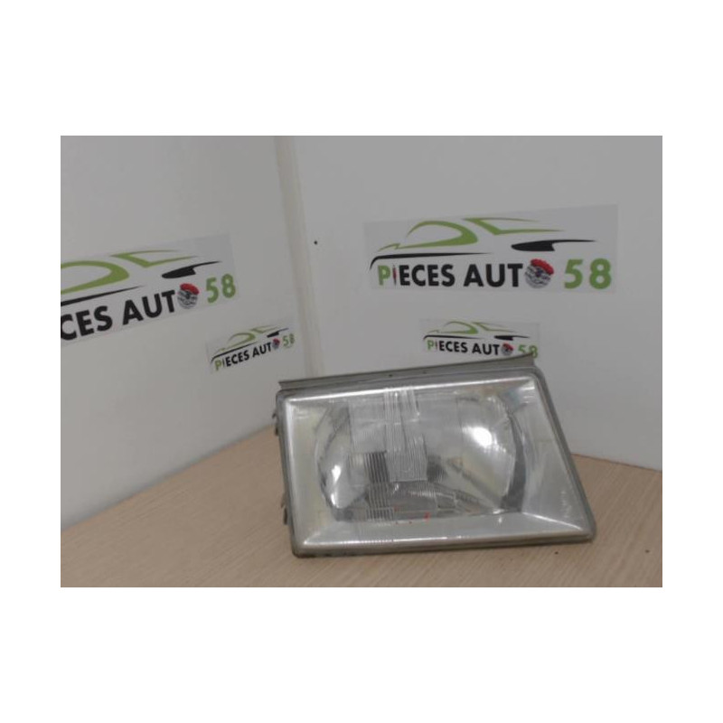 Optique avant principal droit (feux)(phare) LANCIA  d’occasion