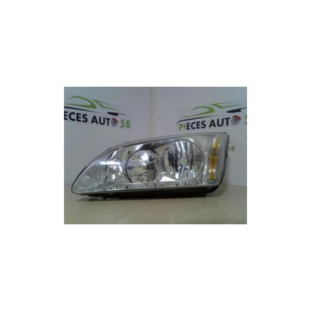 Optique avant principal gauche (feux)(phare) FORD FOCUS 2 PHASE 1 BREAK d’occasion