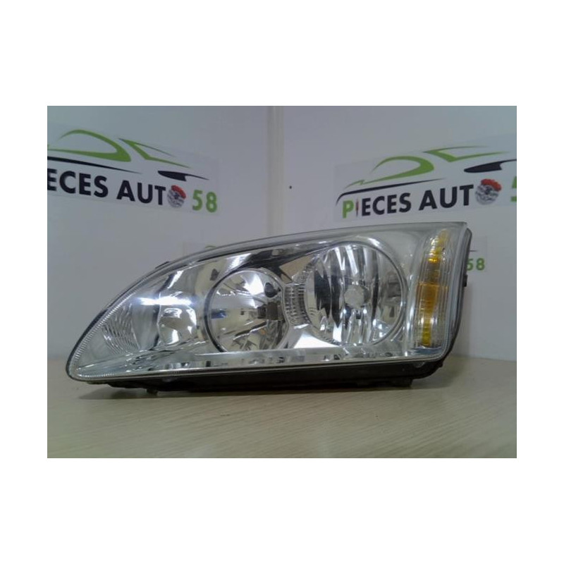 Optique avant principal gauche (feux)(phare) FORD FOCUS 2 PHASE 1 BREAK d’occasion