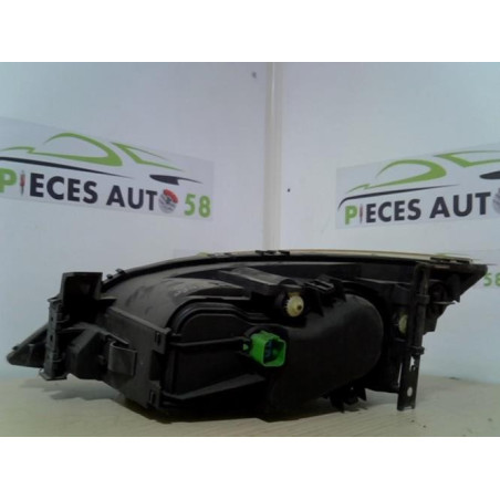 Optique avant principal droit (feux)(phare) FORD MONDEO 2 d’occasion