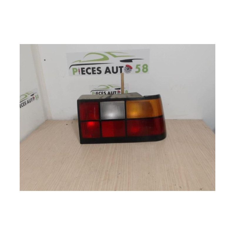 Feu arriere principal droit (feux) VOLVO 440 PHASE 1 d’occasion