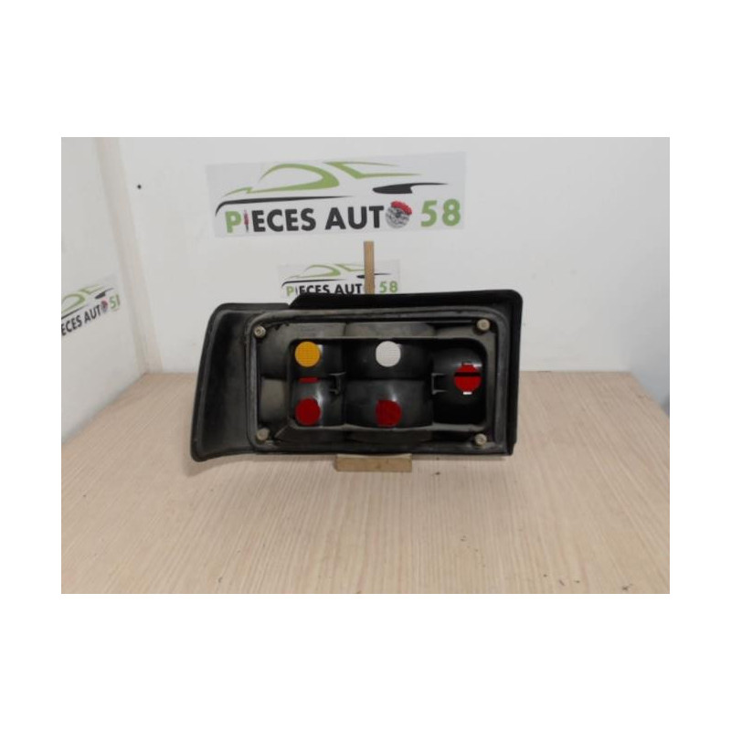 Feu arriere principal droit (feux) VOLVO 440 PHASE 1 d’occasion