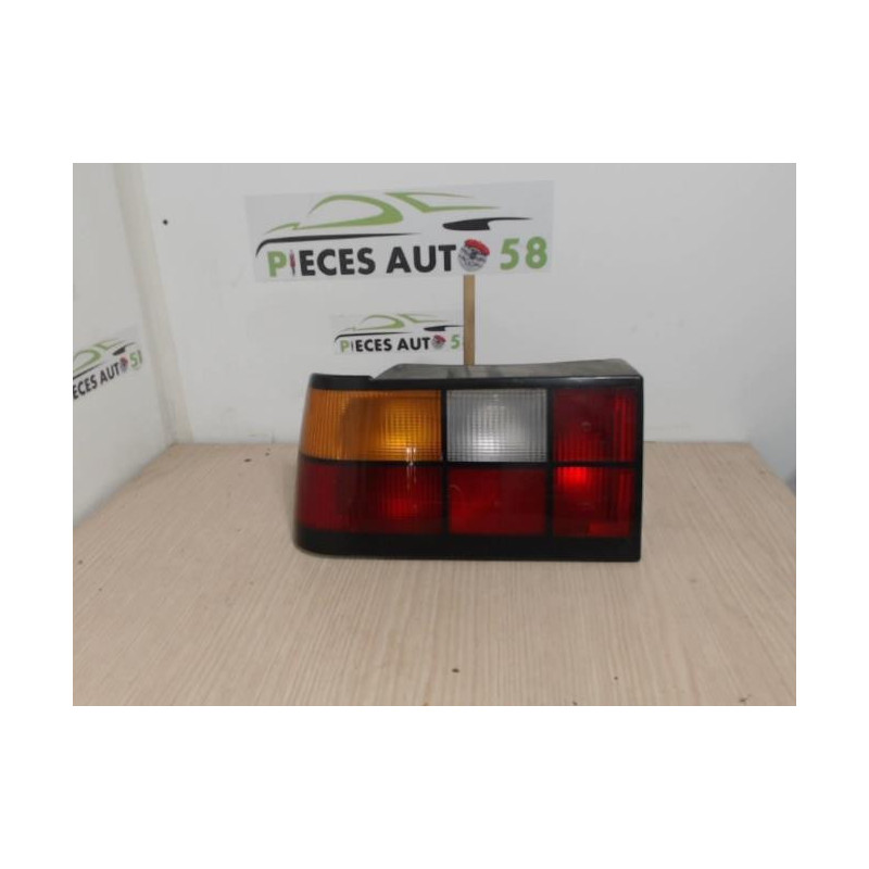 Feu arriere principal gauche (feux) VOLVO 440 PHASE 1 d’occasion