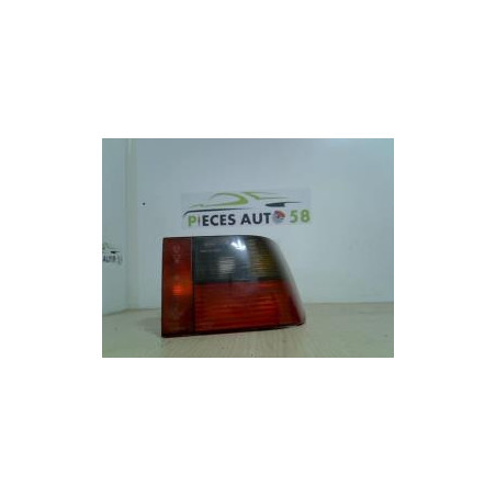 Feu arriere principal droit (feux) SEAT CORDOBA 1 PHASE 1 d’occasion