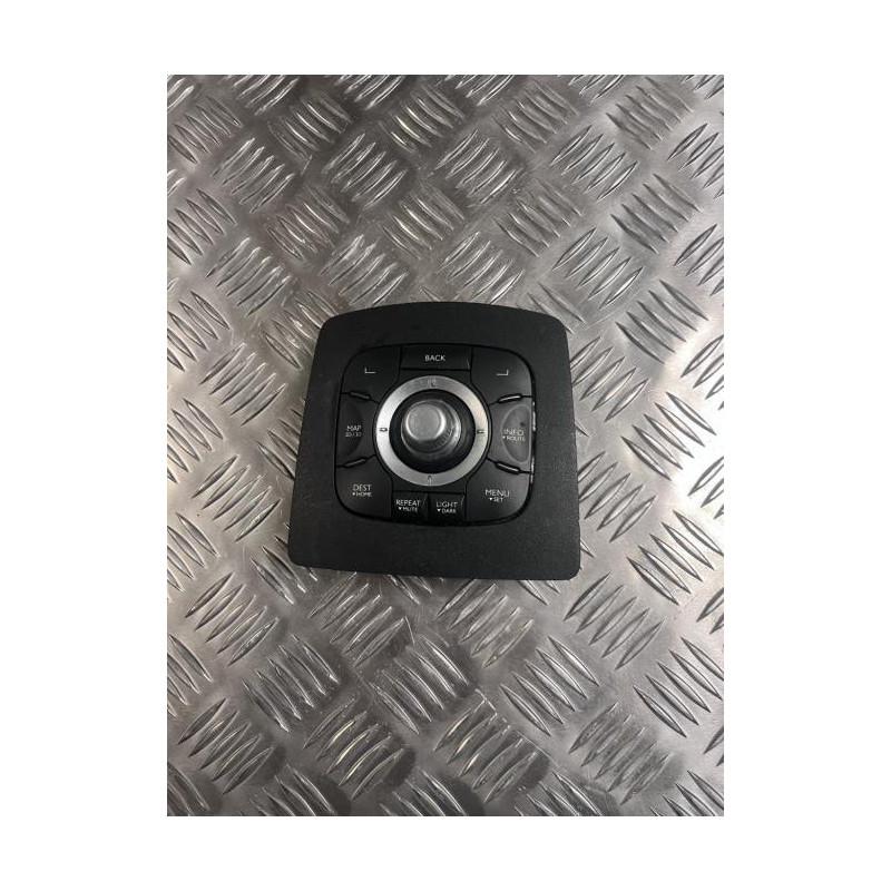 Commande GPS RENAULT  d’occasion