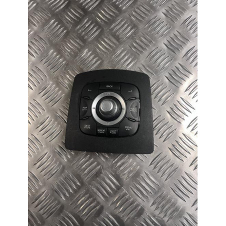 Commande GPS RENAULT  d’occasion