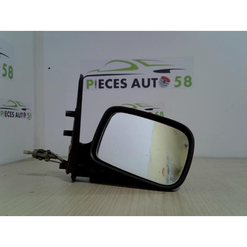 Retroviseur droit SKODA FELICIA PHASE 1 d’occasion