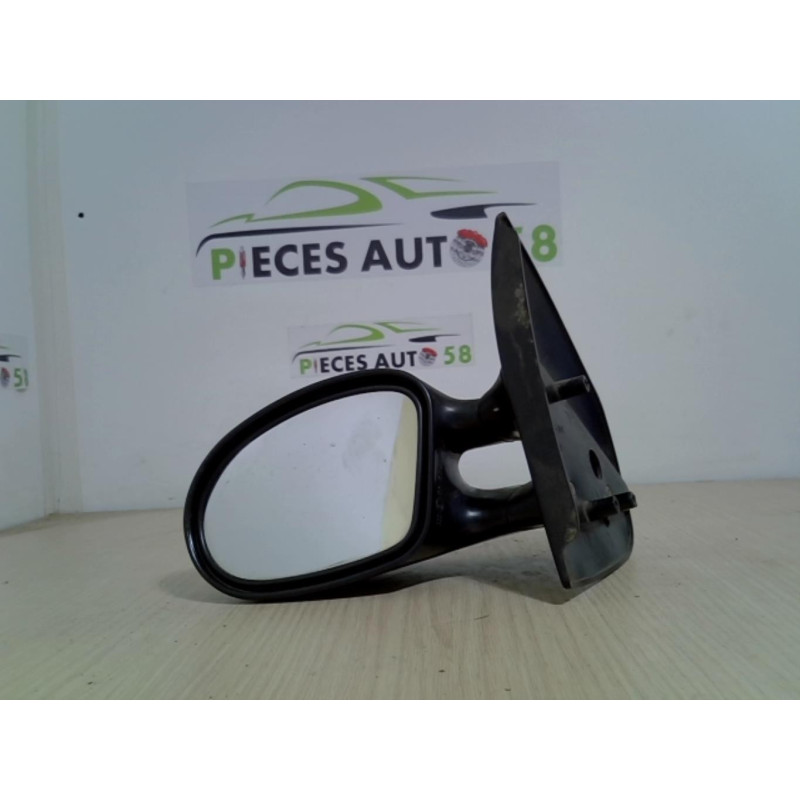 Retroviseur gauche OPEL TIGRA 1 COUPE d’occasion