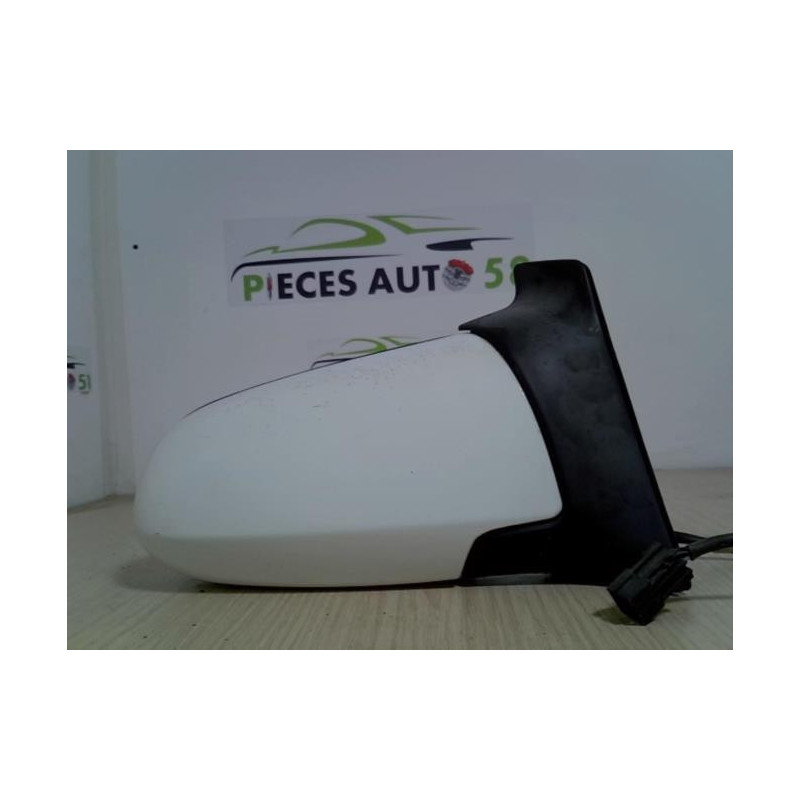 Retroviseur droit OPEL 1.8 I 115 16V d’occasion