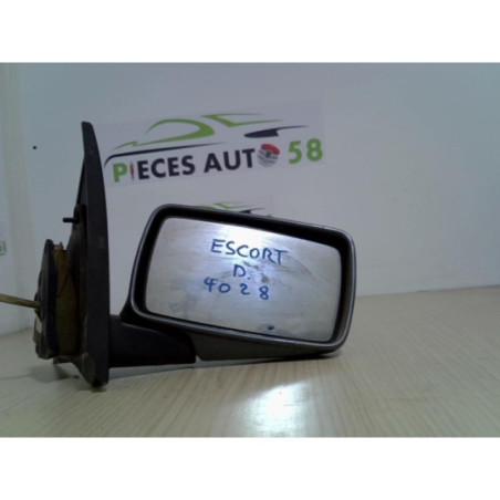Retroviseur droit FORD ESCORT 5 PHASE 1 BREAK d’occasion