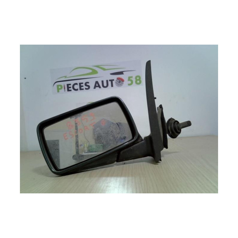 Retroviseur gauche FORD ESCORT 5 PHASE 2 BREAK d’occasion