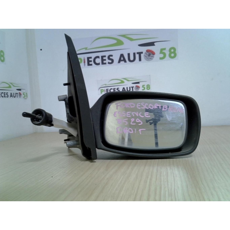 Retroviseur droit FORD ESCORT 6 BREAK d’occasion