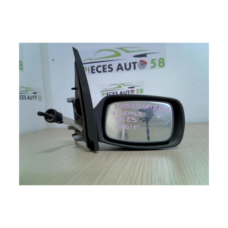 Retroviseur droit FORD ESCORT 6 BREAK d’occasion