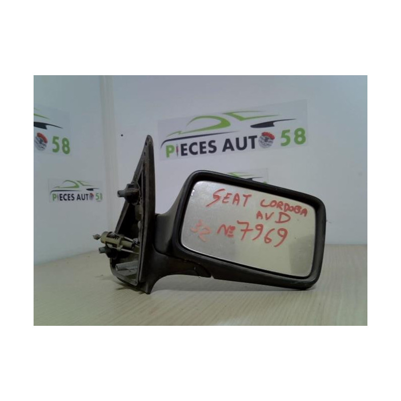 Retroviseur droit SEAT  d’occasion