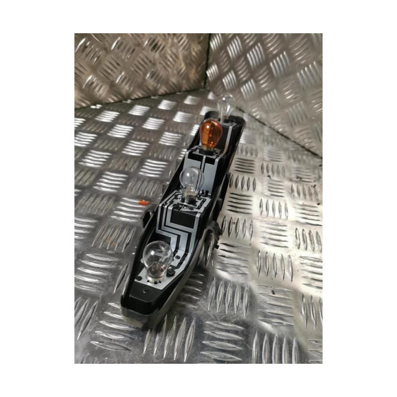 Platine feu arriere droit RENAULT SCENIC 2 PHASE 1 d’occasion