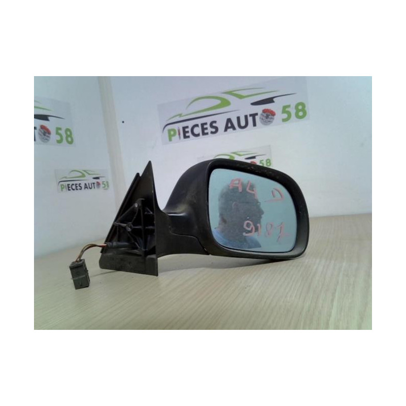 Retroviseur droit AUDI A4 1 PHASE 1 d’occasion