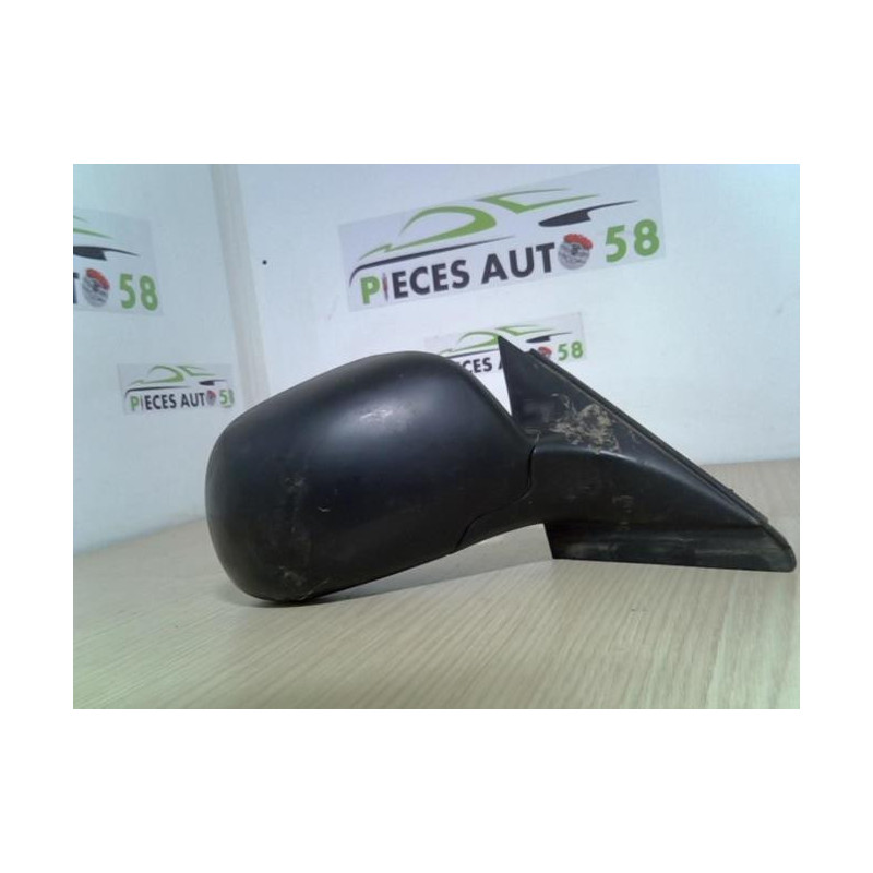 Retroviseur droit AUDI A4 1 PHASE 1 d’occasion