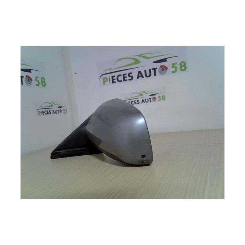 Retroviseur gauche AUDI A4 1 PHASE 2 d’occasion