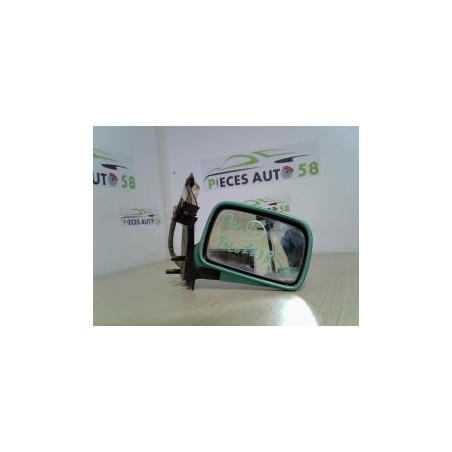 Retroviseur droit VOLKSWAGEN 1.3 I 55 8V d’occasion