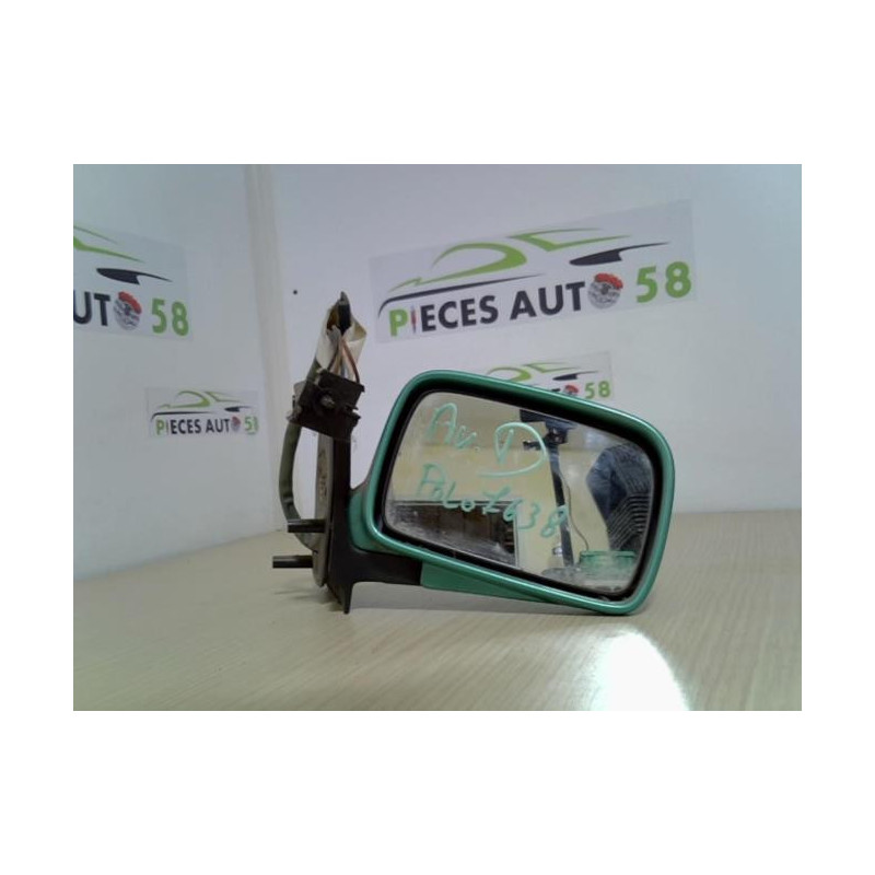 Retroviseur droit VOLKSWAGEN 1.3 I 55 8V d’occasion