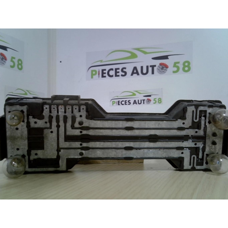 Platine feu arriere droit AUDI  d’occasion