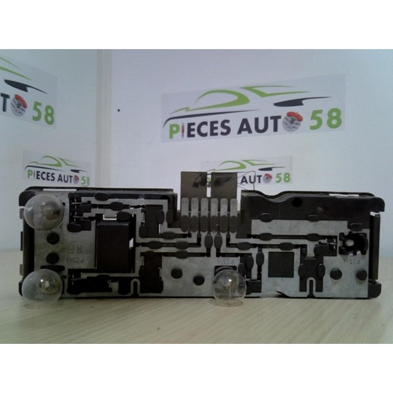 Platine feu arriere gauche VOLKSWAGEN  d’occasion