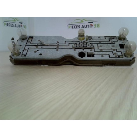 Platine feu arriere droit AUDI  d’occasion
