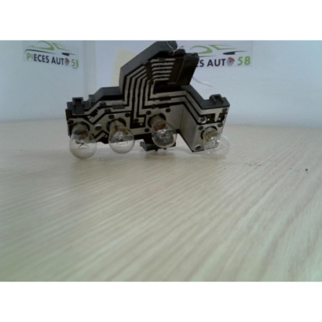 Platine feu arriere gauche AUDI  d’occasion