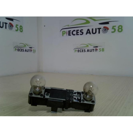 Platine feu arriere gauche RENAULT LAGUNA 1 PHASE 2 d’occasion