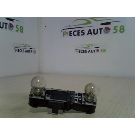 Platine feu arriere gauche RENAULT LAGUNA 1 PHASE 2 d’occasion