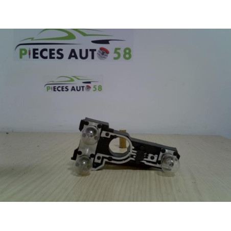 Platine feu arriere droit RENAULT LAGUNA 2 PHASE 1 d’occasion