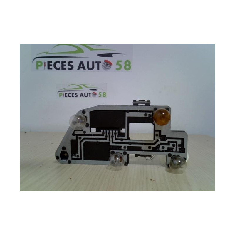 Platine feu arriere droit PEUGEOT 306 PHASE 2 d’occasion
