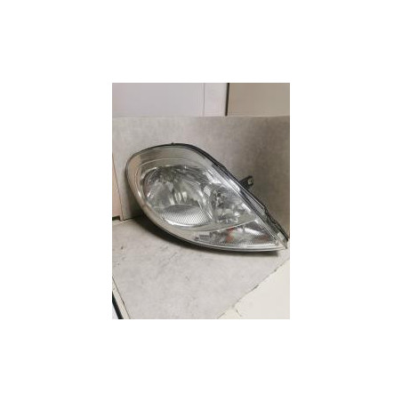 Optique avant principal droit (feux)(phare) RENAULT TRAFIC 2 PHASE 2 d’occasion
