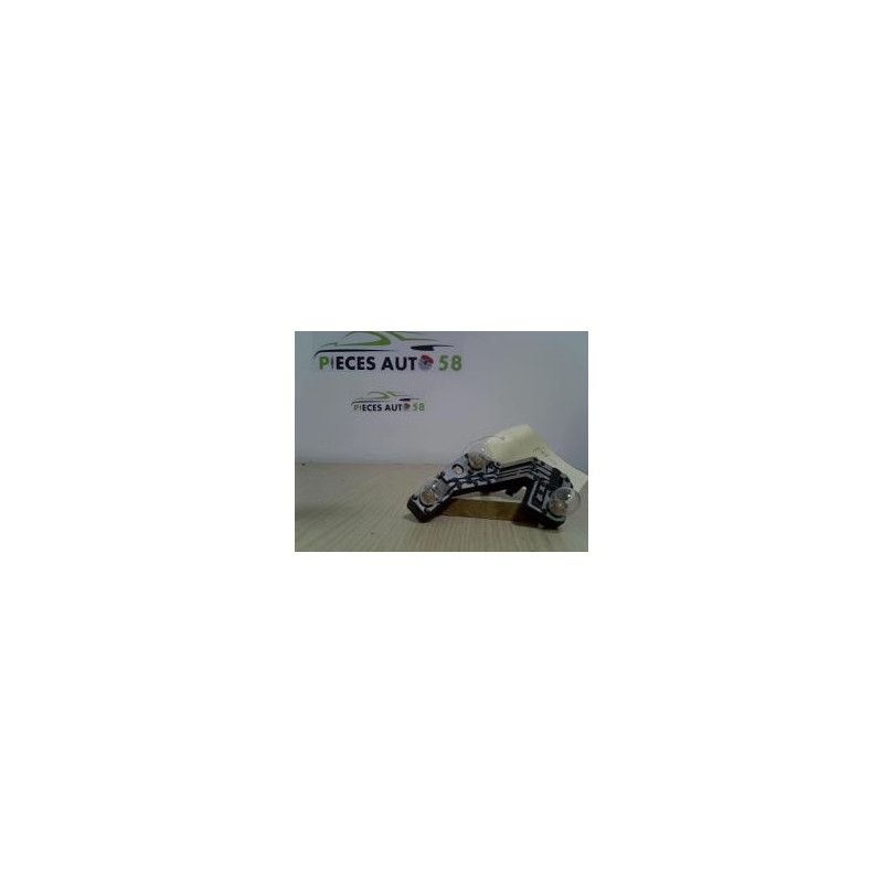 Platine feu arriere droit RENAULT VEL SATIS PHASE 1 d’occasion