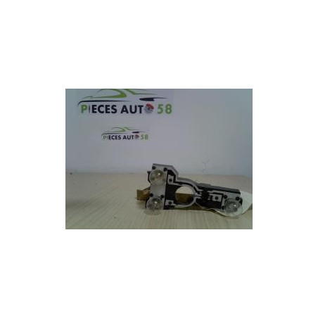 Platine feu arriere gauche RENAULT LAGUNA 2 PHASE 1 d’occasion