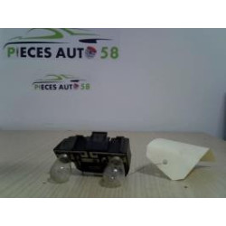 Platine feu arriere droit RENAULT  d’occasion