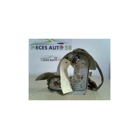 Platine feu arriere droit RENAULT MEGANE 2 PHASE 1 CABRIOLET d’occasion