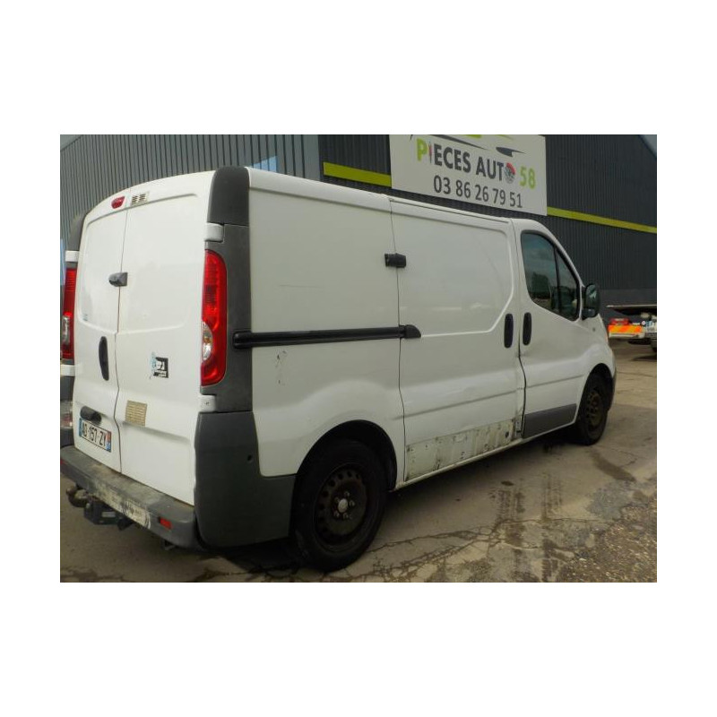 Optique avant principal droit (feux)(phare) RENAULT TRAFIC 2 PHASE 2 d’occasion