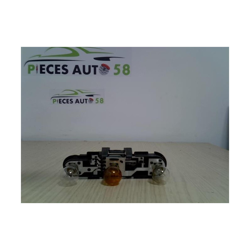 Platine feu arriere droit CITROEN EVASION PHASE 2 d’occasion