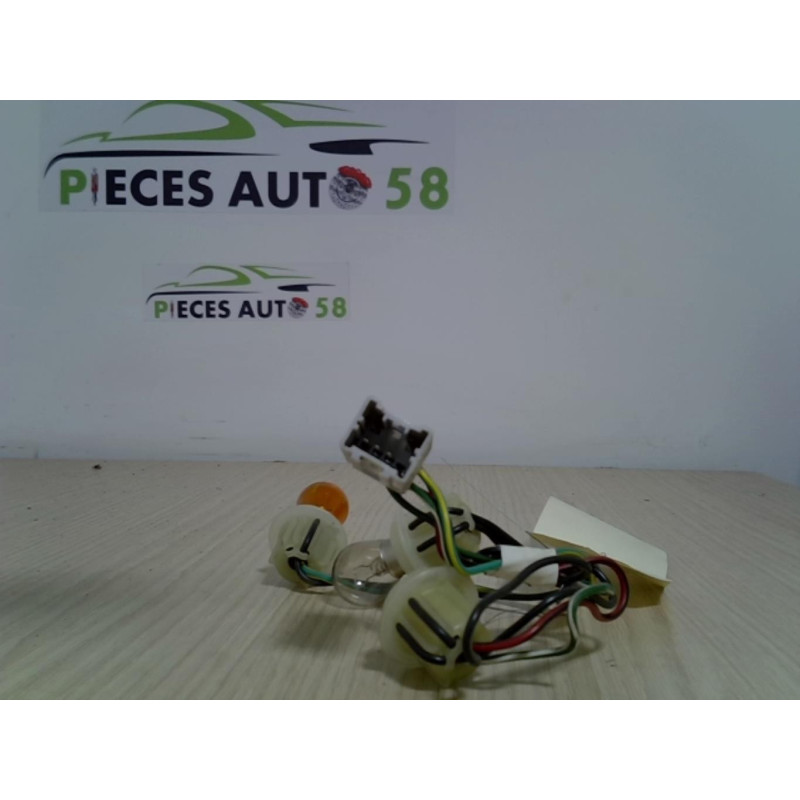 Platine feu arriere droit HONDA  d’occasion