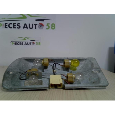 Platine feu arriere gauche AUDI  d’occasion