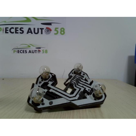 Platine feu arriere gauche AUDI  d’occasion