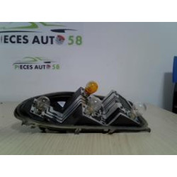 Platine feu arriere droit RENAULT  d’occasion