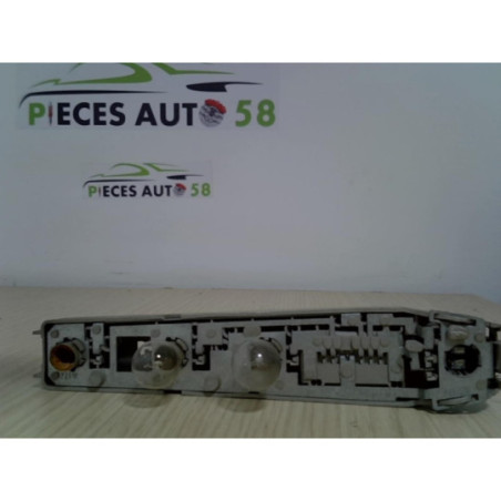 Platine feu arriere gauche FORD ESCORT 2 d’occasion