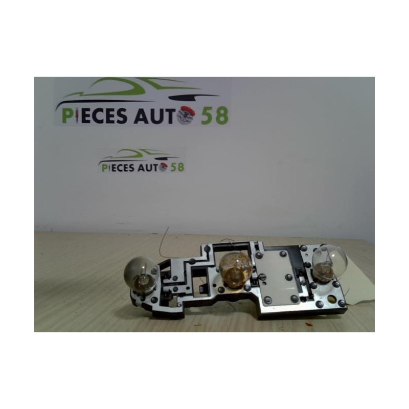 Platine feu arriere gauche CITROEN C5 1 PHASE 2 d’occasion